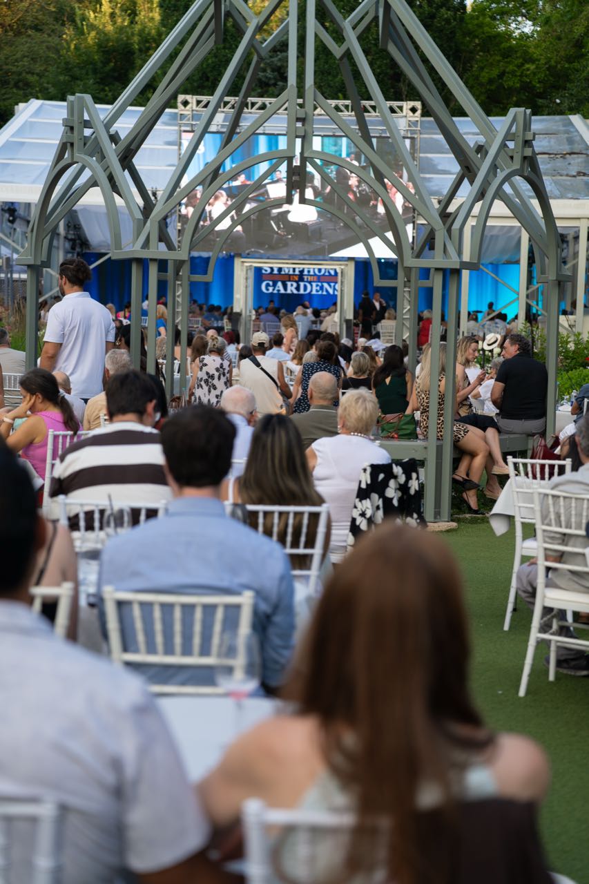 The Concert Series: Symphony in the Gardens