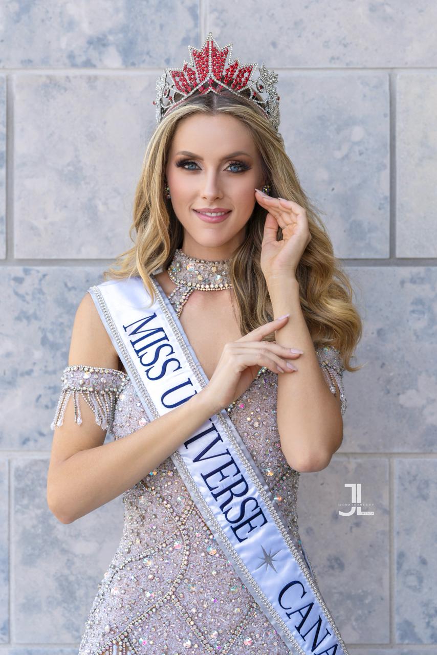 Miss Universe Canada Photographer